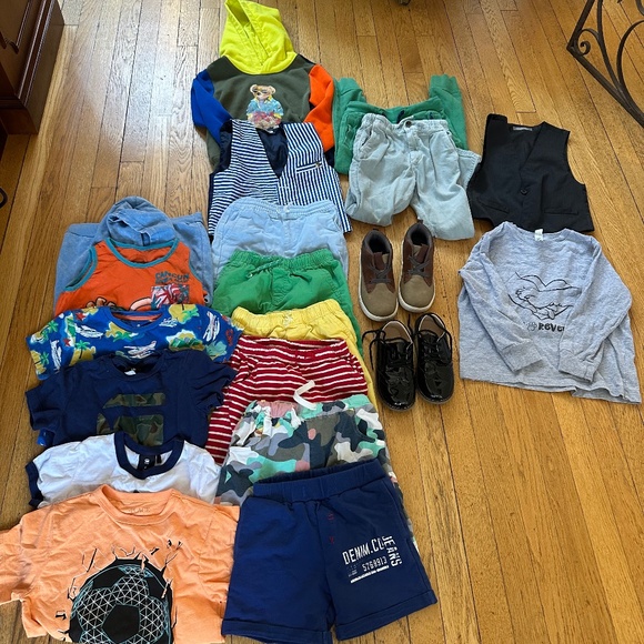 20 piece lot for 5T boy - Picture 1 of 11